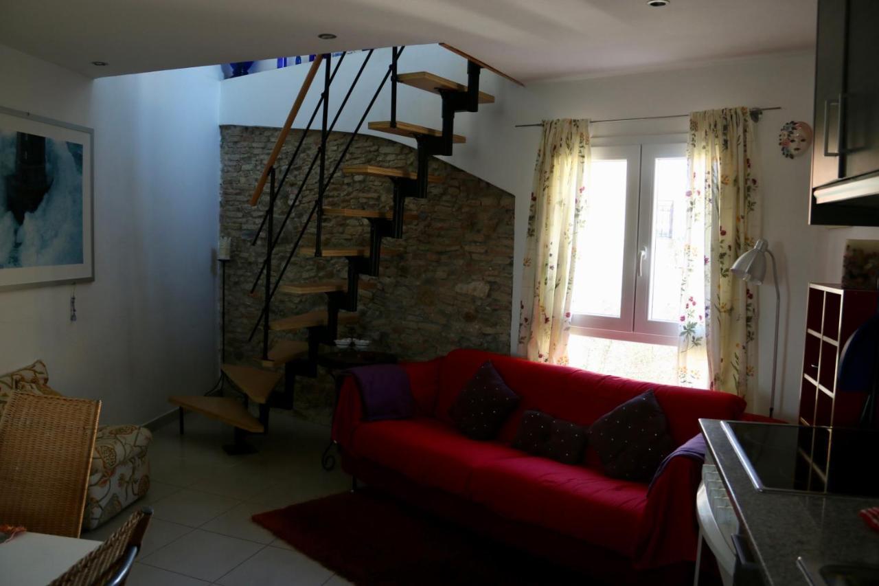 Apartamentos Fornells Castello  D'Empuries Esterno foto